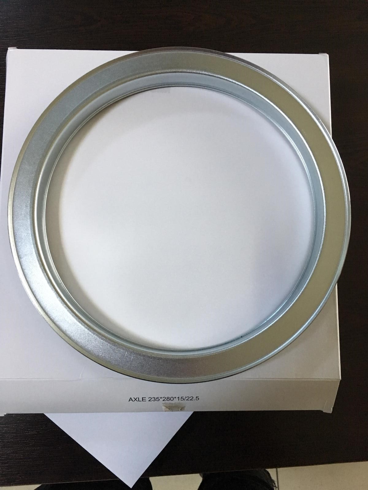 235*280*15/22,5 AXLE NBR